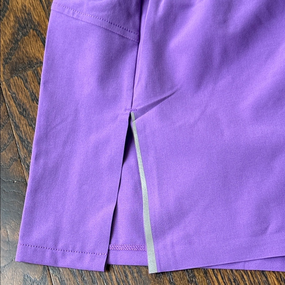 NWT Peloton 3" Output Geometric Run Short - Picture 6 of 10